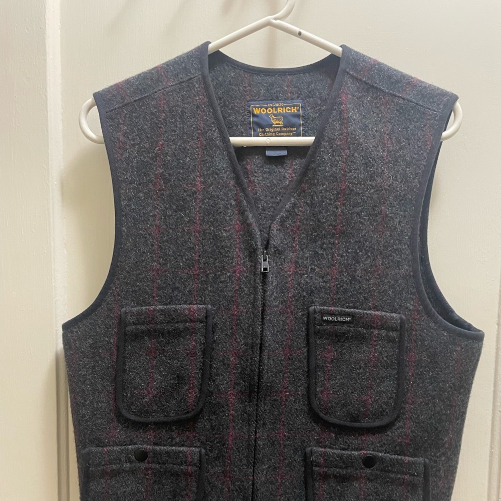 Vintage Men’s wool Woolrich vest, size medium.